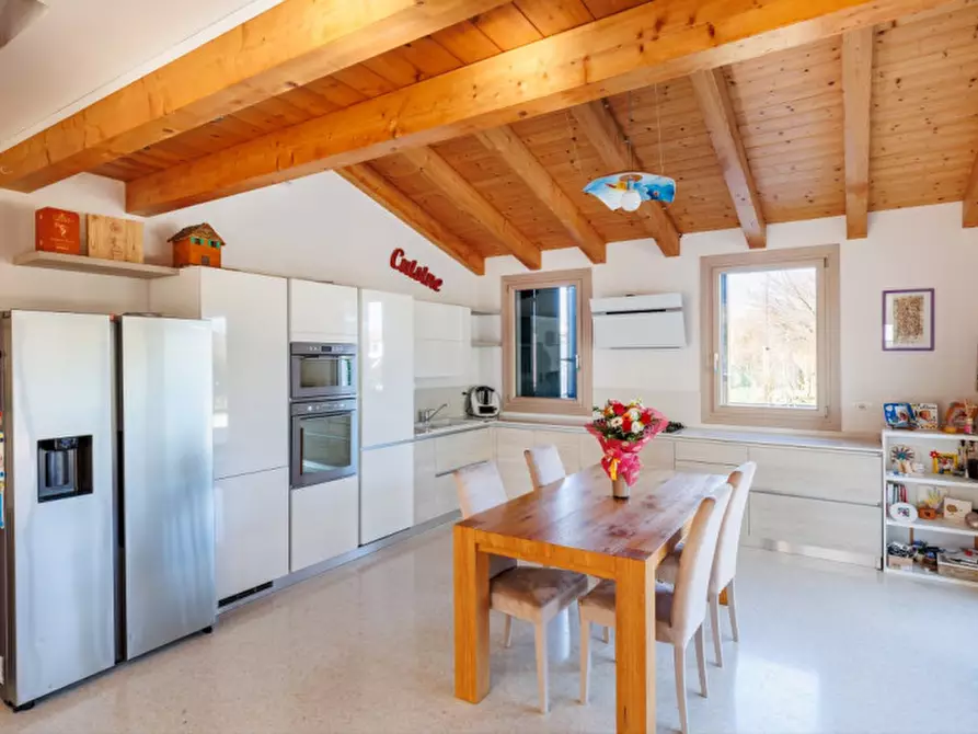 Immagine 4 di Casa bifamiliare in vendita  in Via Rana Cà Mori a Este