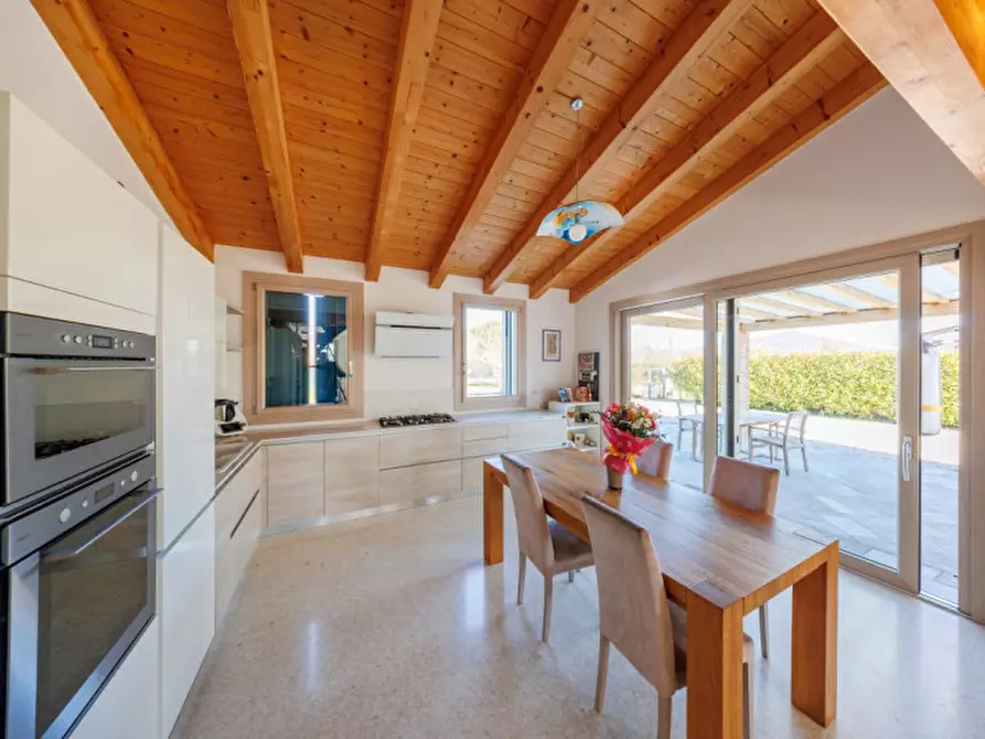 Immagine 5 di Casa bifamiliare in vendita  in Via Rana Cà Mori a Este