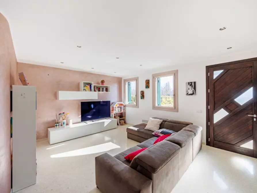 Immagine 9 di Casa bifamiliare in vendita  in Via Rana Cà Mori a Este