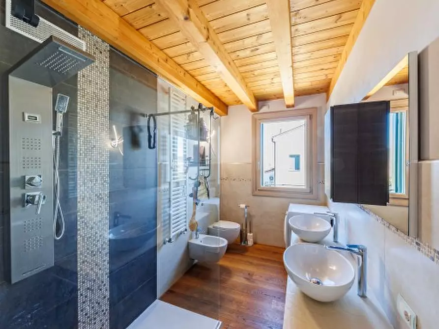 Immagine 17 di Casa bifamiliare in vendita  in Via Rana Cà Mori a Este