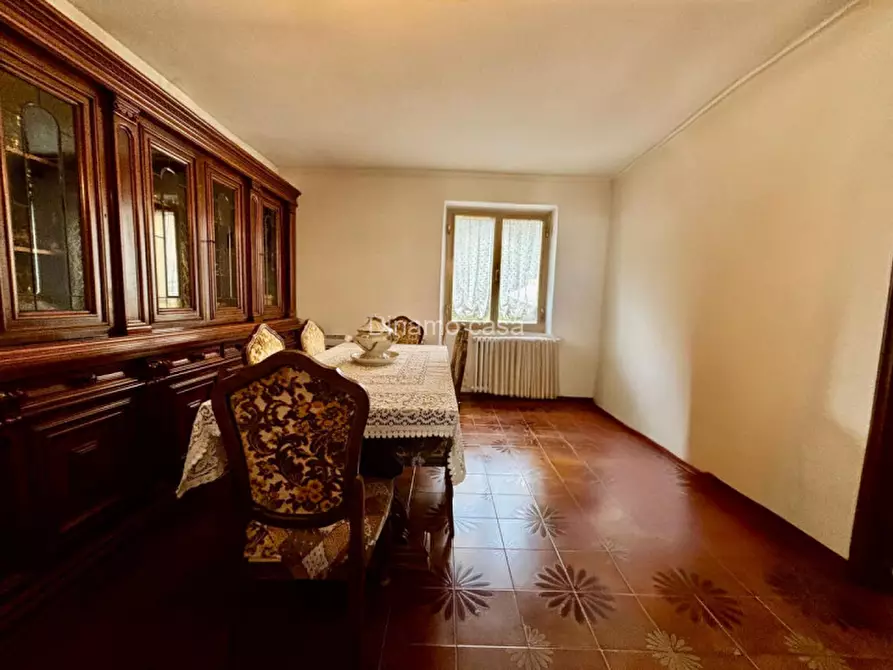 Immagine 11 di Villa in vendita  in Via Mario Tronci a Vaiano