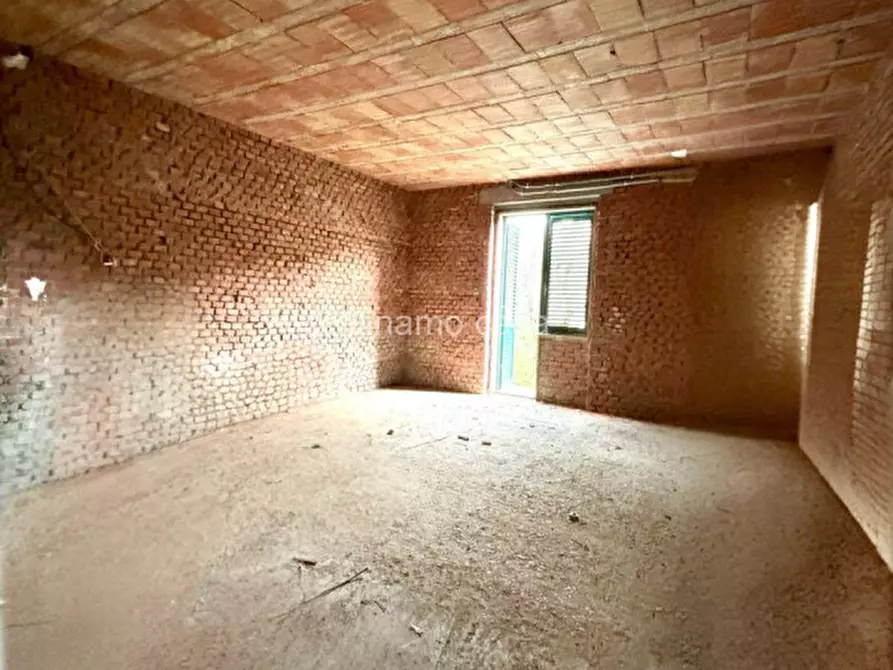 Immagine 22 di Villa in vendita  in Via Mario Tronci a Vaiano