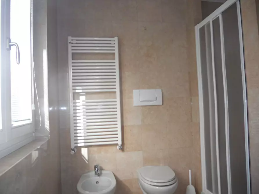 Immagine 10 di Appartamento in affitto  in VIA S. MARTINO a Trento