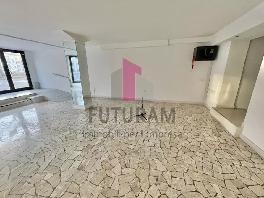 Immagine 7 di Negozio in affitto  in Via Divisione Julia 3 a Montegalda