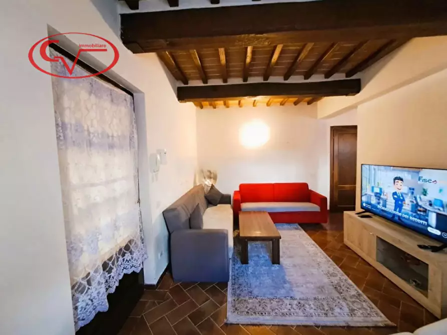 Immagine 12 di Appartamento in vendita  in Via Roma a Gaiole In Chianti