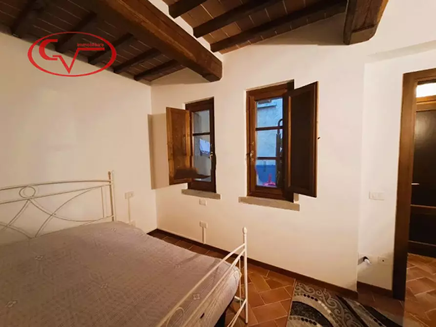 Immagine 14 di Appartamento in vendita  in Via Roma a Gaiole In Chianti