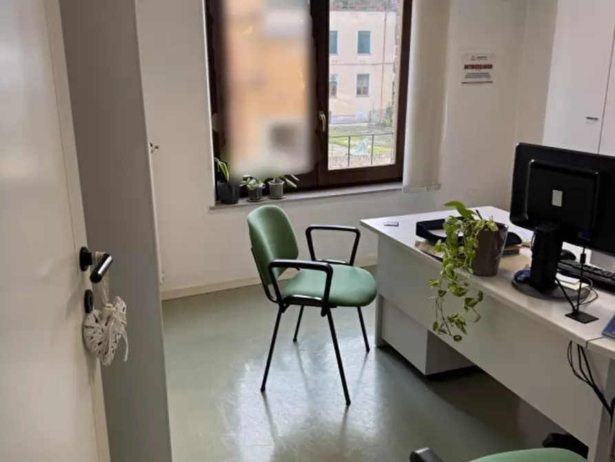 Immagine 4 di Ufficio in affitto  in Via Guglielmo Oberdan a Senigallia