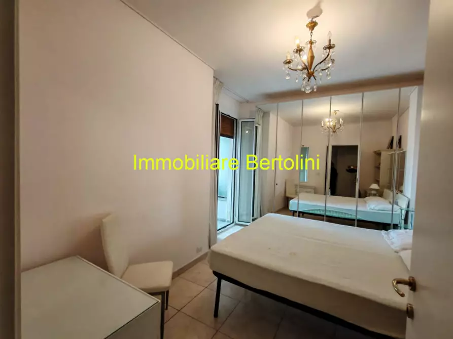 Immagine 4 di Appartamento in vendita  in Via Della Libertà a Bordighera