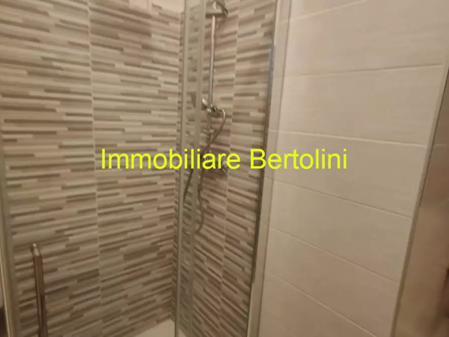 Immagine 8 di Appartamento in vendita  in Via Della Libertà a Bordighera