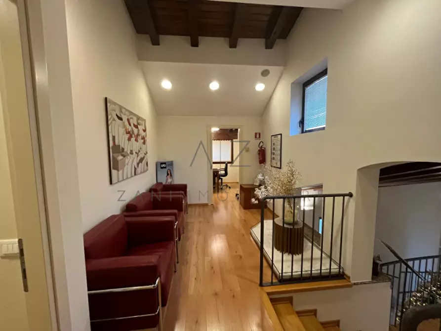 Immagine 4 di Attività commerciale in vendita  in Via Pasubio a Rosà