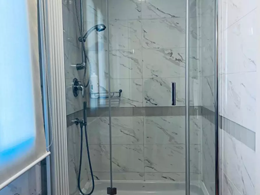 Immagine 17 di Attività commerciale in vendita  in Via Pasubio a Rosà