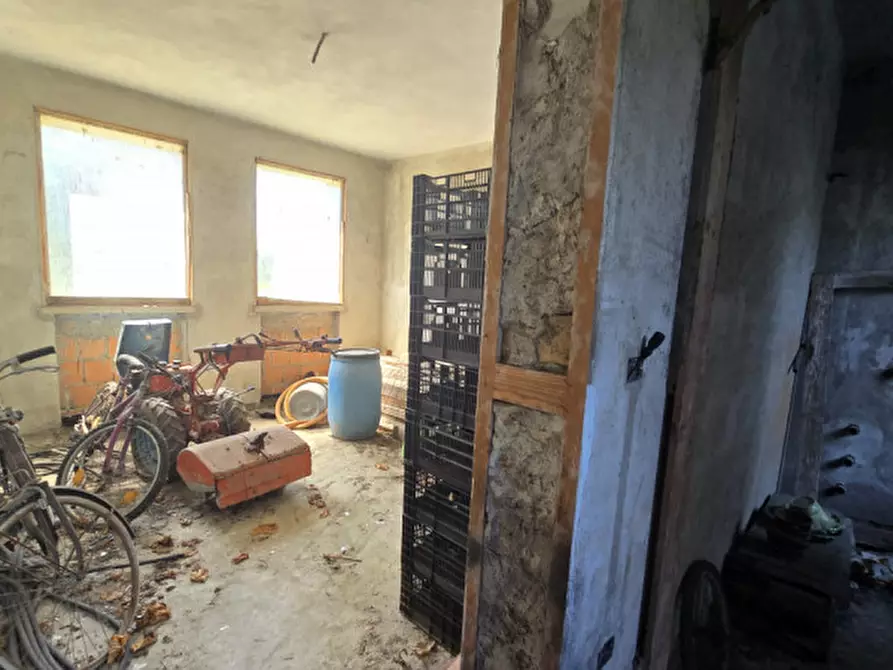 Immagine 5 di Casa indipendente in vendita  in via valli a Arqua' Petrarca