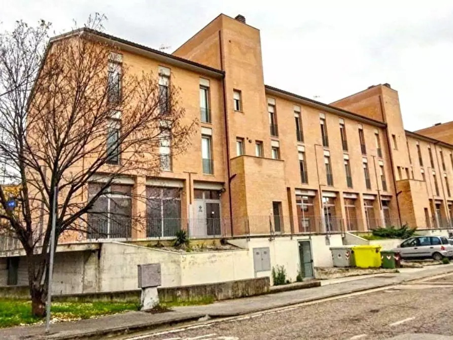 Immagine 4 di Posto auto in vendita  in via Anconetani, N. 2 a Jesi