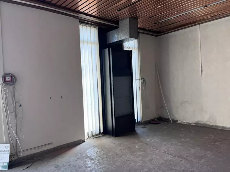 Immagine 6 di Ufficio in vendita  in Piano Umberto, 95022 Aci Catena CT, Italia a Aci Catena