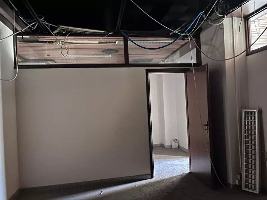Immagine 11 di Ufficio in vendita  in Piano Umberto, 95022 Aci Catena CT, Italia a Aci Catena