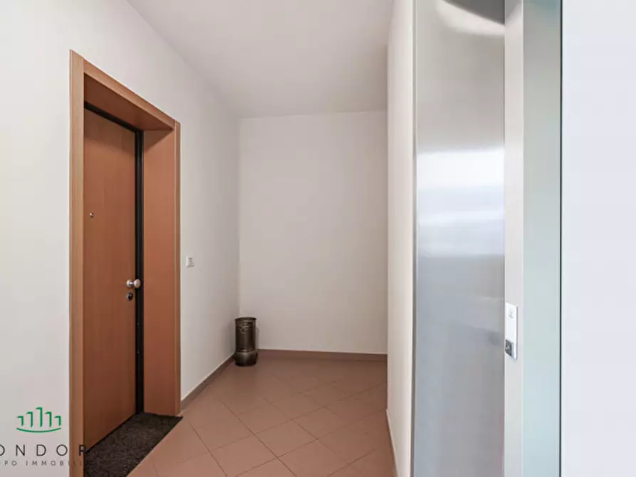 Immagine 10 di Appartamento in vendita  in via pertini a Monte San Pietro