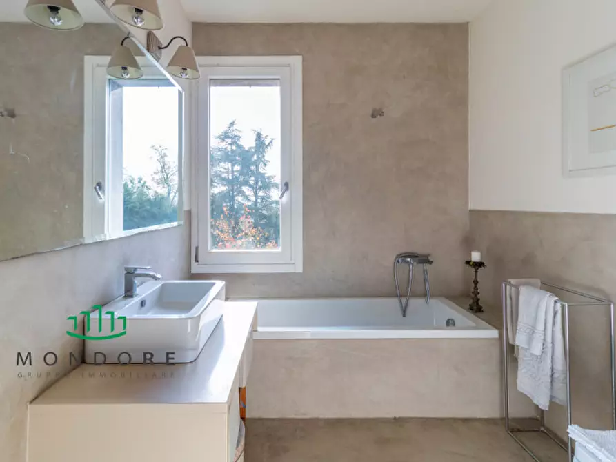 Immagine 23 di Attico in vendita  in via san donato 70 a Granarolo Dell'emilia