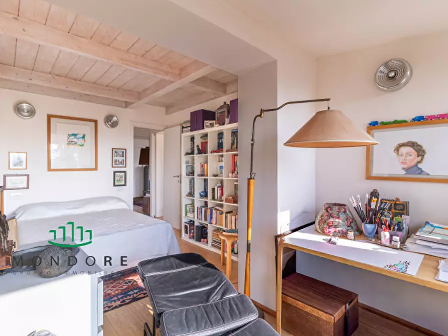 Immagine 36 di Attico in vendita  in via san donato 70 a Granarolo Dell'emilia