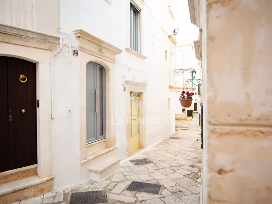 Immagine 2 di Casa indipendente in vendita  in via cristoforo colombo 14 a Martina Franca