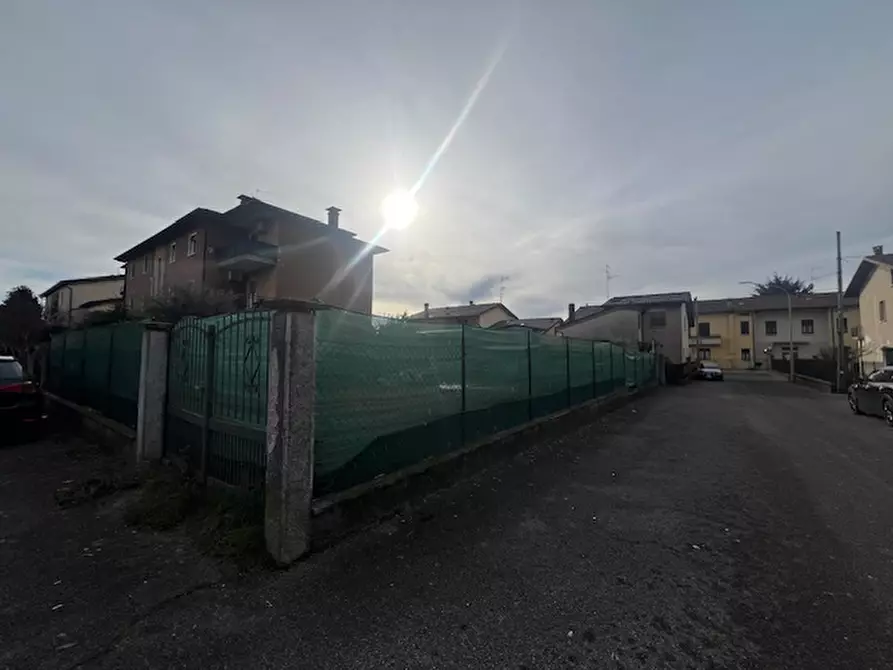 Immagine 45 di Villa in vendita  in Traversa prima Villaggio Geroldi, 13 a Castenedolo