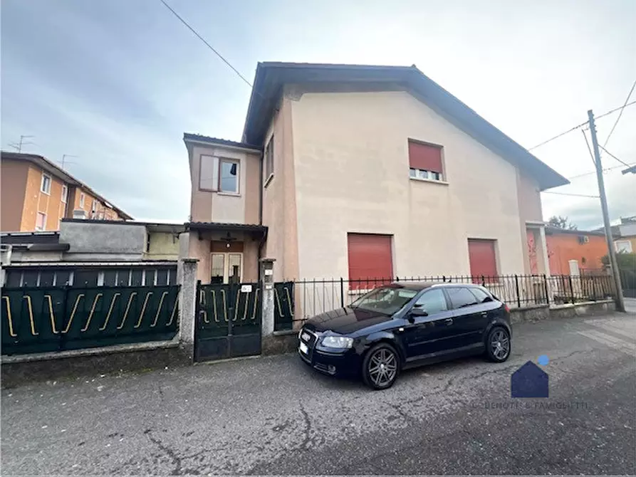 Immagine 46 di Villa in vendita  in Traversa prima Villaggio Geroldi, 13 a Castenedolo