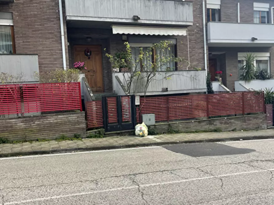 Immagine 2 di Villetta a schiera in vendita  in Via Francesco Angelini 52 E a Ancona