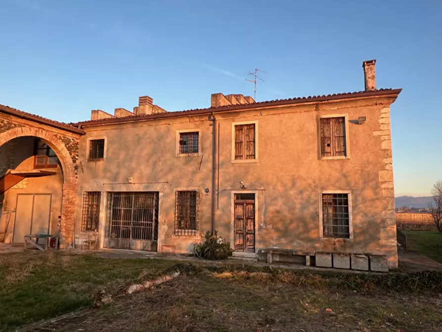 Immagine 3 di Rustico / casale in vendita  in Via Molino, 5 a Lonigo