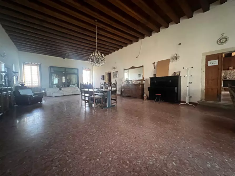 Immagine 8 di Rustico / casale in vendita  in Via Molino, 5 a Lonigo