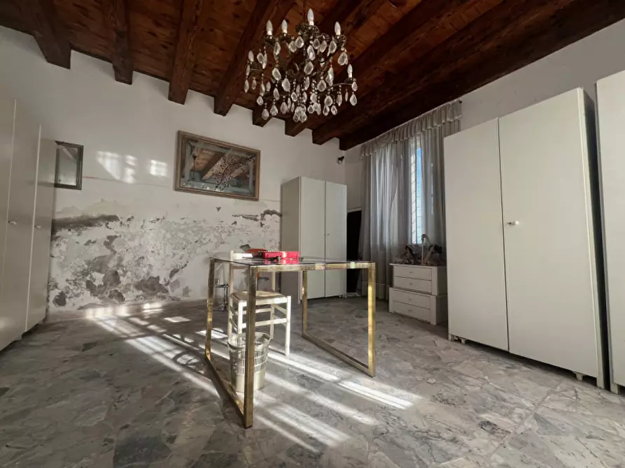 Immagine 12 di Rustico / casale in vendita  in Via Molino, 5 a Lonigo