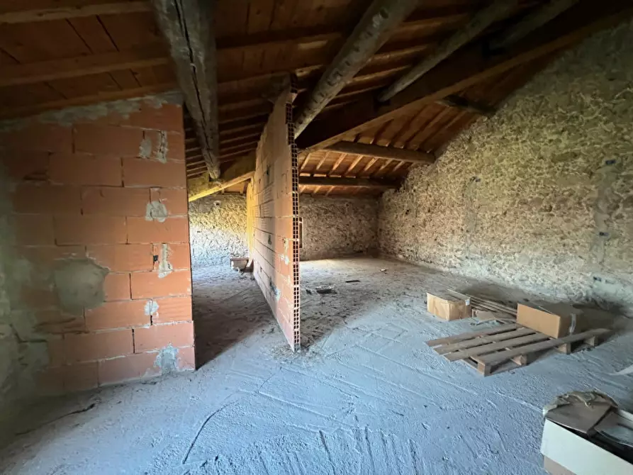 Immagine 23 di Rustico / casale in vendita  in Via Molino, 5 a Lonigo