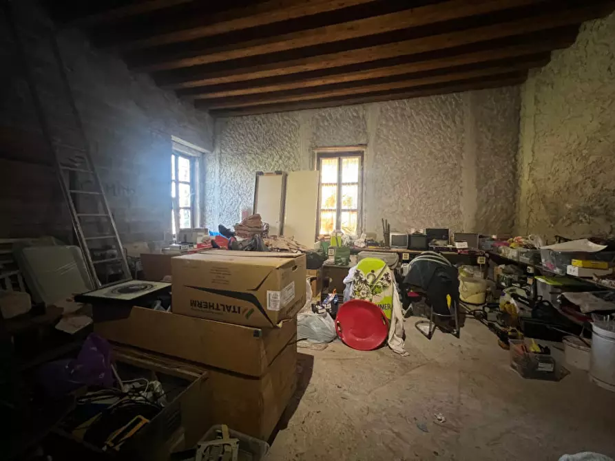 Immagine 25 di Rustico / casale in vendita  in Via Molino, 5 a Lonigo