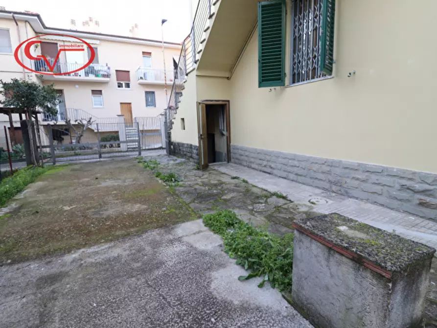 Immagine 23 di Appartamento in vendita  in Via Boccaccio a Montevarchi