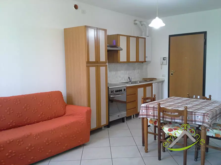 Immagine 1 di Appartamento in vendita  in Via Antonio Toscanini a Mira