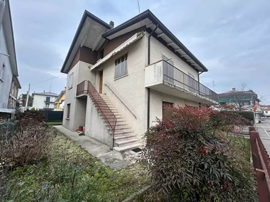 Immagine 3 di Casa indipendente in vendita  in Via Giovanni XXIII a Mestrino