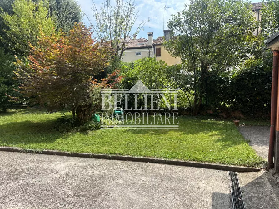 Immagine 2 di Casa indipendente in vendita  in Contra' Mure San Rocco a Vicenza