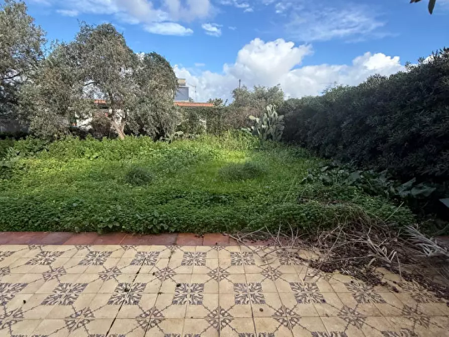 Immagine 7 di Villa in vendita  in via tritone a Carini