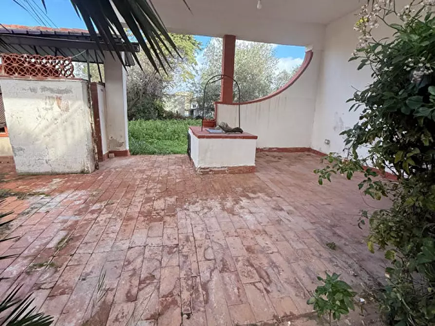 Immagine 11 di Villa in vendita  in via tritone a Carini