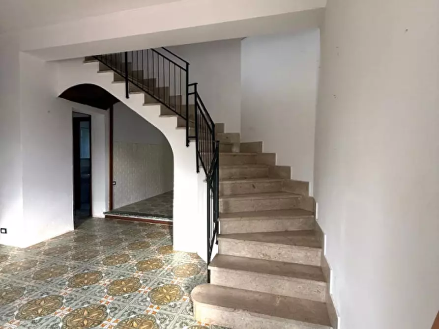 Immagine 14 di Villa in vendita  in via tritone a Carini