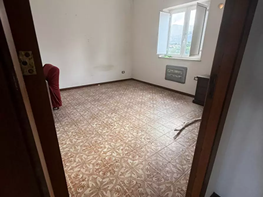 Immagine 25 di Villa in vendita  in via tritone a Carini