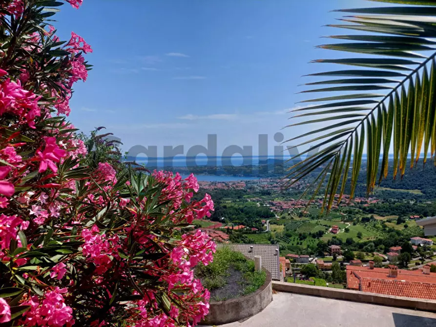 Immagine 27 di Villa in vendita  in Via Sant'Anna a Salò