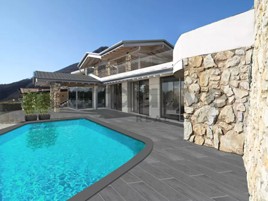 Immagine 36 di Villa in vendita  in Via Sant'Anna a Salò