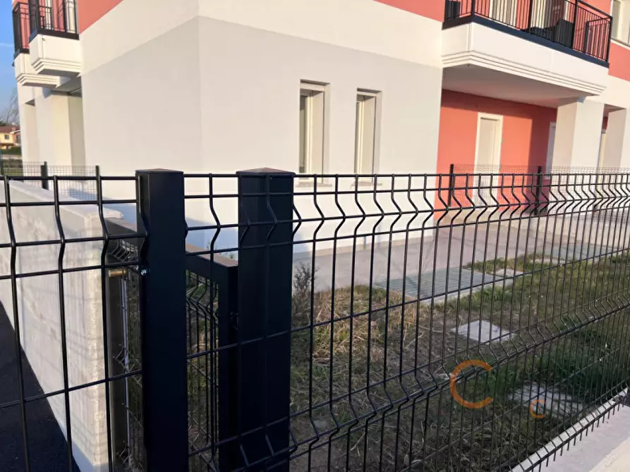 Immagine 6 di Negozio in vendita  in Via Guglielmo Marconi a Albignasego