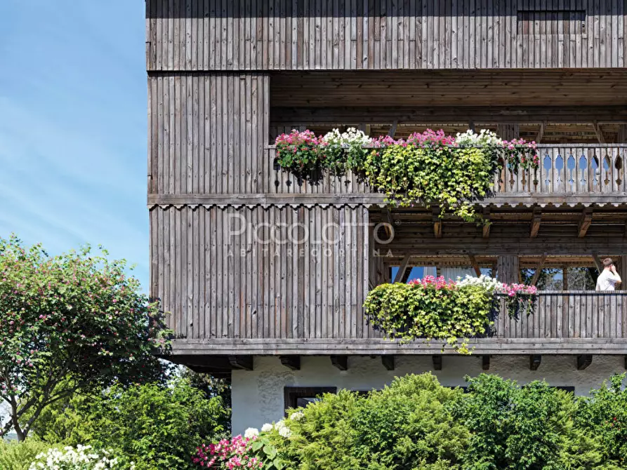 Immagine 10 di Appartamento in vendita  in Località Zuel a Cortina D'ampezzo