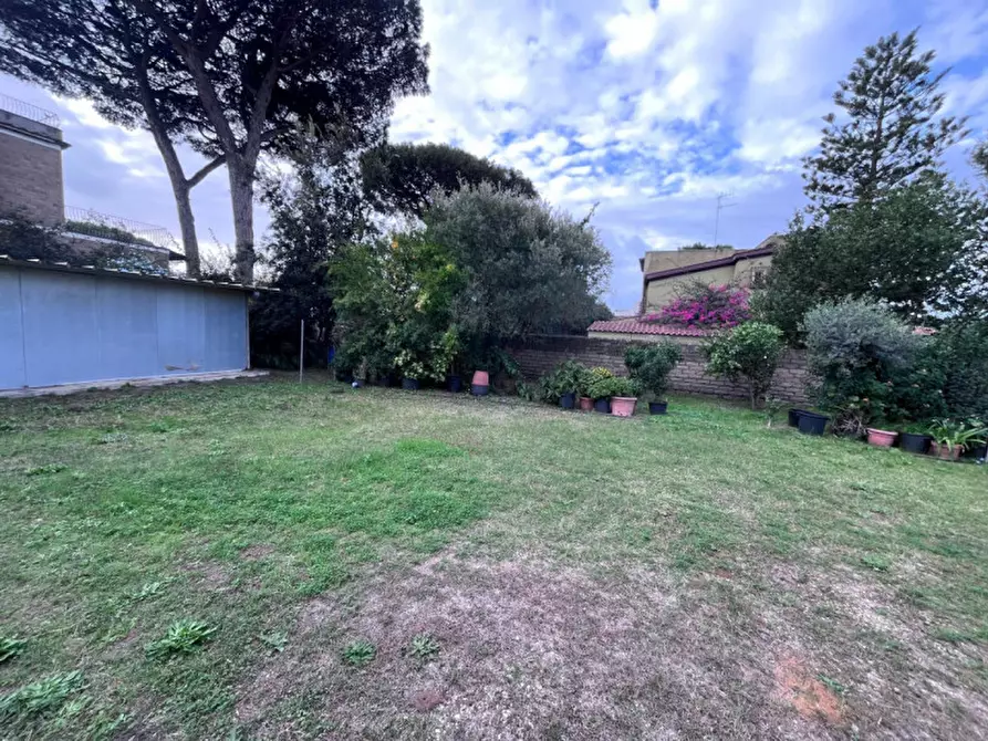 Immagine 2 di Casa indipendente in vendita  in VIA BELVEDERE a Anzio