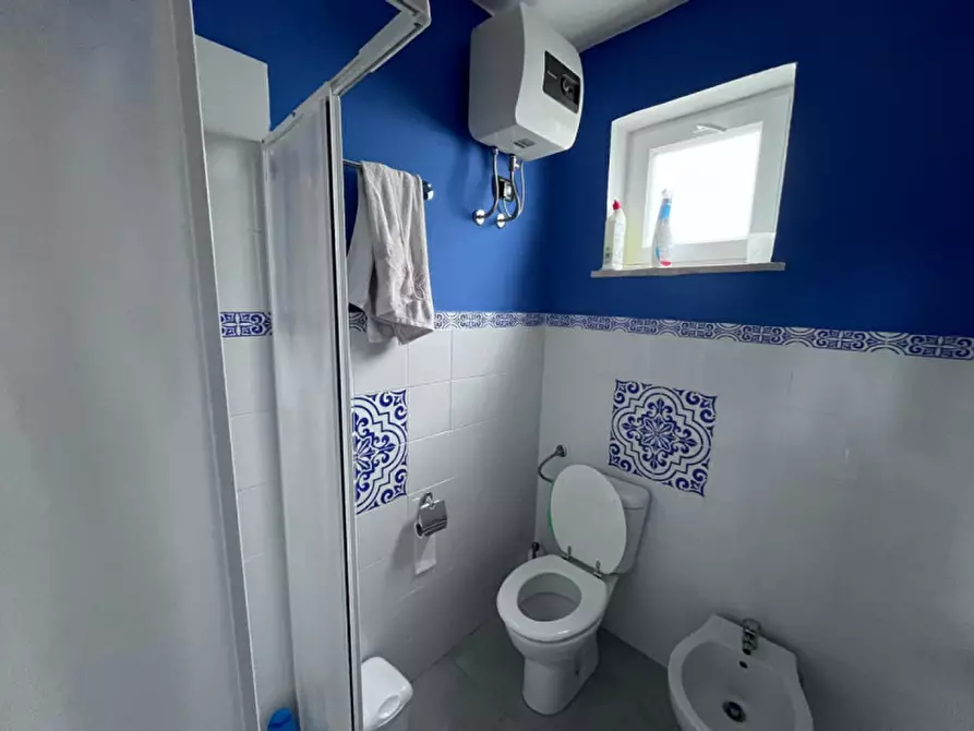 Immagine 9 di Casa indipendente in vendita  in VIA BELVEDERE a Anzio