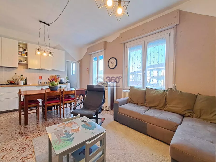 Immagine 1 di Appartamento in vendita  in Via Monisgnor Girolamo Rizzi a Ospitaletto