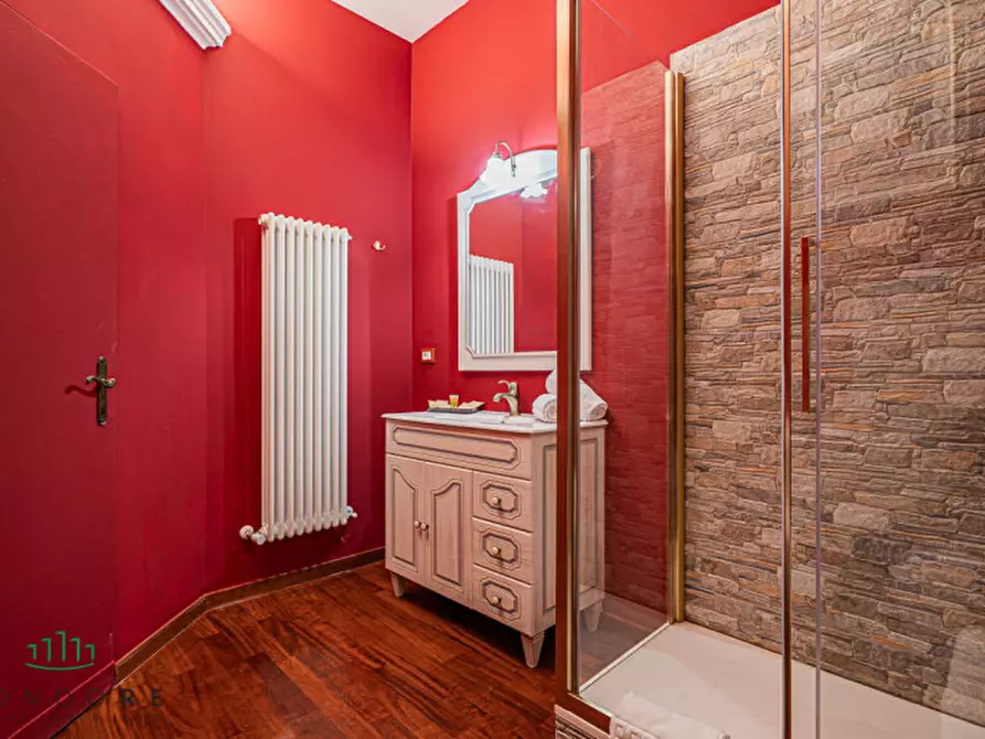 Immagine 4 di Villa in vendita  in Via San Donato a Bologna