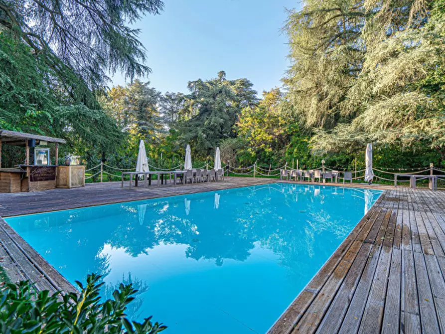 Immagine 32 di Villa in vendita  in Via San Donato a Bologna