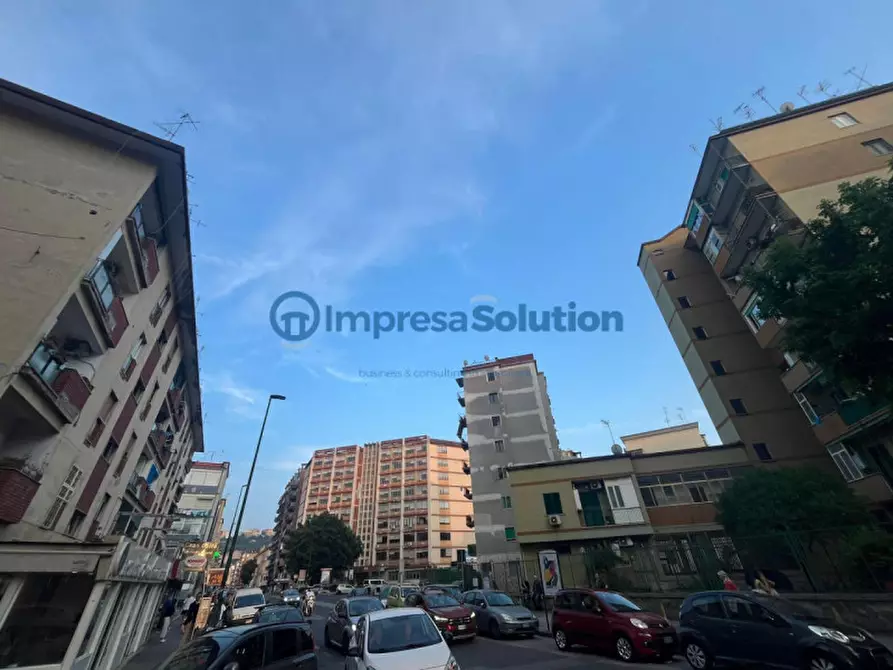 Immagine 2 di Attività commerciale in vendita  in Via Giacomo Leopardi a Napoli
