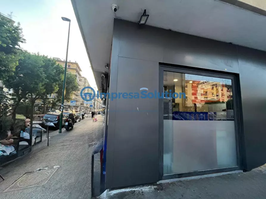 Immagine 7 di Attività commerciale in vendita  in Via Giacomo Leopardi a Napoli